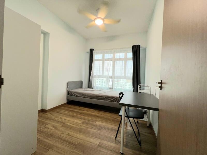 For Rent - 643A Senja Close