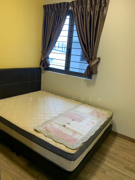 Lakeville, 9 Jurong Lake Link, 3 Bedrooms, 872 sqft, Condominium For Rent, by Amos Chew, 25090685 - Common Room 2 - PropertyGuru.com.sg
