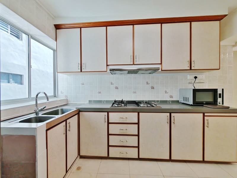 Chancery Court, 36H Dunearn Road, 2 Bedrooms, 926 sqft, Condominium For Rent, by Lawrence Hong, 25090894 - PropertyGuru.com.sg