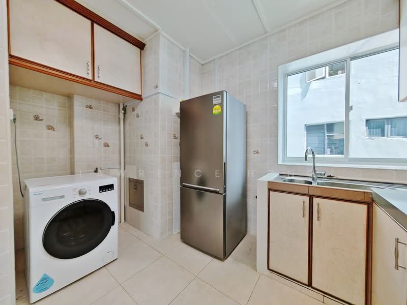 Chancery Court, 36H Dunearn Road, 2 Bedrooms, 926 sqft, Condominium For Rent, by Lawrence Hong, 25090894 - PropertyGuru.com.sg