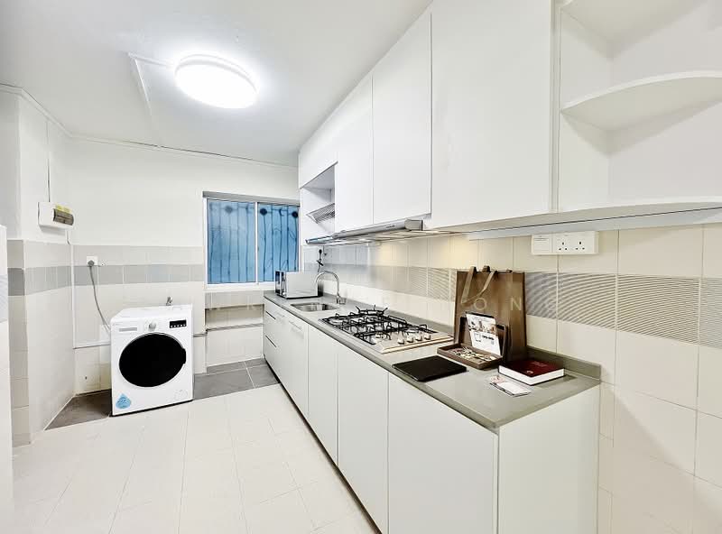 Chancery Court, 36H Dunearn Road, 2 Bedrooms, 926 sqft, Condominium For Rent, by Lawrence Hong, 25090894 - PropertyGuru.com.sg