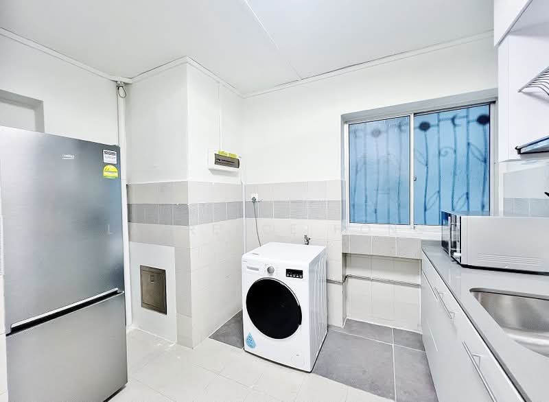 Chancery Court, 36H Dunearn Road, 2 Bedrooms, 926 sqft, Condominium For Rent, by Lawrence Hong, 25090894 - PropertyGuru.com.sg