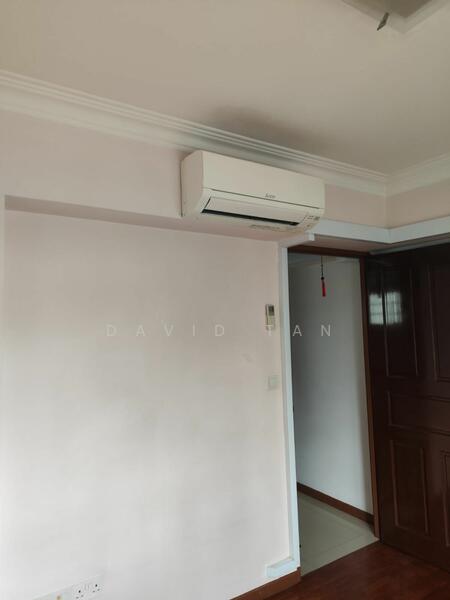 For Rent - 268D Compassvale Link