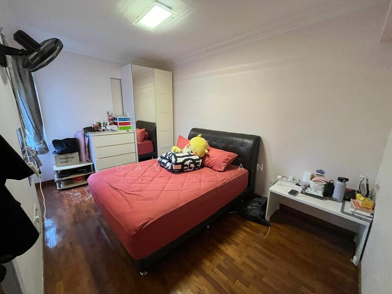 For Rent - 268D Compassvale Link