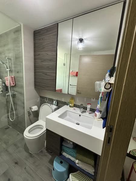 The Terrace, 92 Edgedale Plains, 3 Bedrooms, 1,076 sqft, Executive Condominium For Rent, by June Lim, 25091715 - PropertyGuru.com.sg