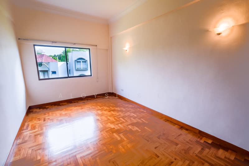 Kheam Hock Road, Kheam Hock Road, 2 Bedrooms, 1,400 sqft, Apartment For Rent, by Aloysius Lim, 25091939 - Bedroom 1 - PropertyGuru.com.sg