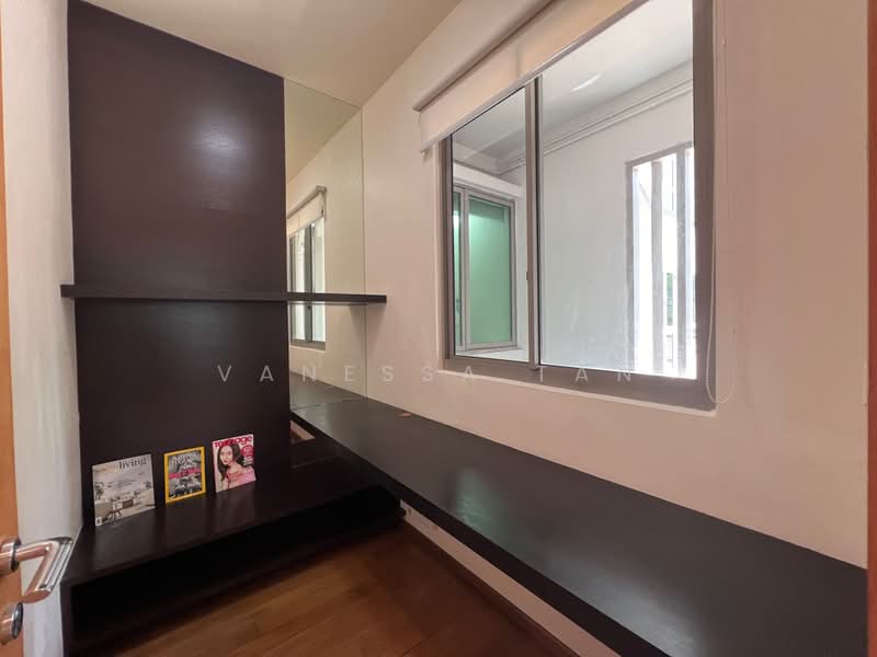 Amaryllis Ville, 20 Newton Road, 2 Bedrooms, 1,378 sqft, Condominium For Rent, by Vanessa Tan, 25092071 - PropertyGuru.com.sg