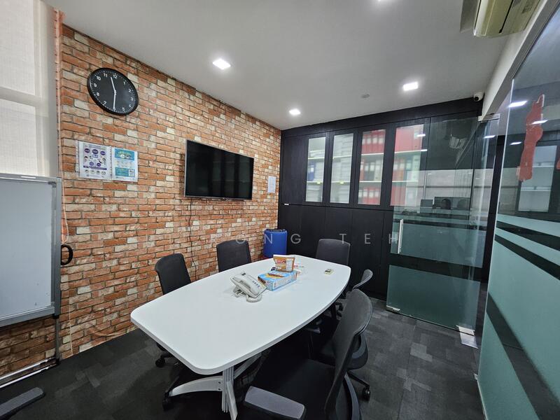 Wcega Tower, 21 Bukit Batok Crescent, 1,173 sqft, Light Industrial (B1) For Sale, by Li Rong Teh, 25092140 - CommercialGuru.com.sg