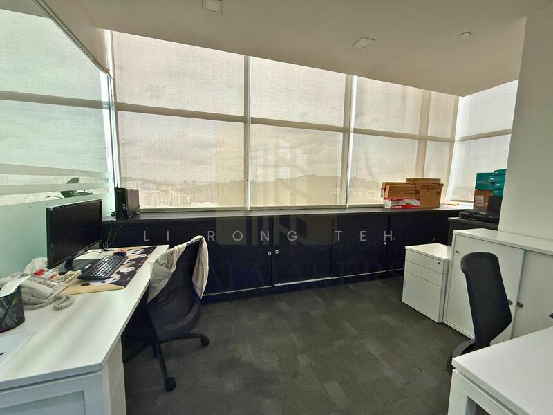 Wcega Tower, 21 Bukit Batok Crescent, 1,173 sqft, Light Industrial (B1) For Sale, by Li Rong Teh, 25092140 - CommercialGuru.com.sg
