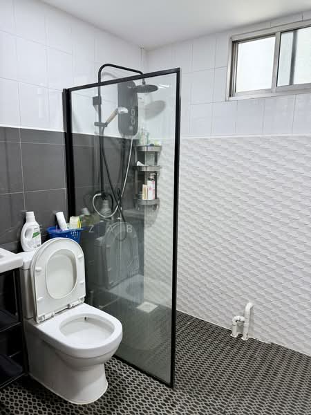 River Valley Road Common Rooms, River Valley Road, Room Rental, 200 sqft, Walk-up Apartment For Rent, by Elizabeth Mok, 25093254 - 470B - PropertyGuru.com.sg