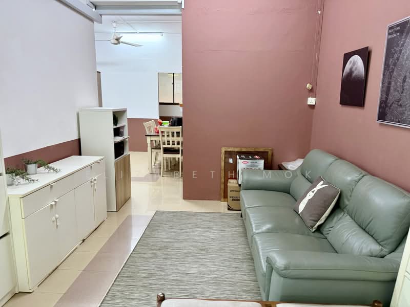 River Valley Road Common Rooms, River Valley Road, Room Rental, 200 sqft, Walk-up Apartment For Rent, by Elizabeth Mok, 25093254 - 470B  - PropertyGuru.com.sg