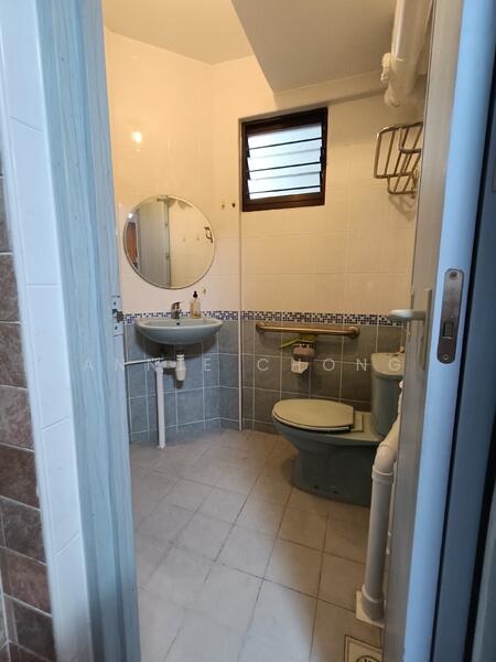 For Rent - 205 Jurong East Street 21