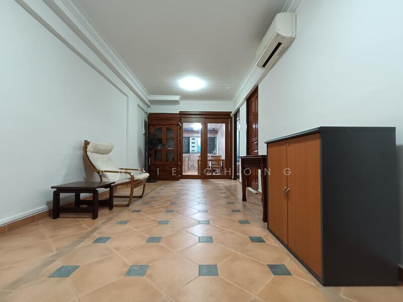 For Rent - 205 Jurong East Street 21