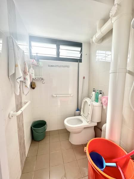 235 Ang Mo Kio Avenue 3, 235 Ang Mo Kio Avenue 3, 2 Bedrooms, 721 sqft, HDB Flat For Rent, by Charlotte Lim, 25094048 - PropertyGuru.com.sg