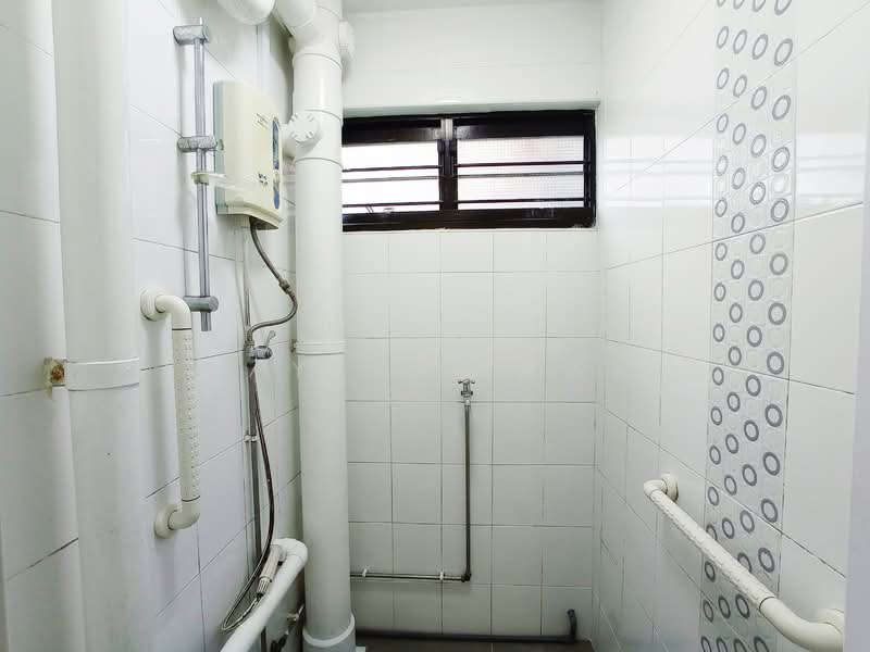 For Rent - 76 Bedok North Road