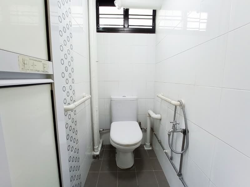 For Rent - 76 Bedok North Road