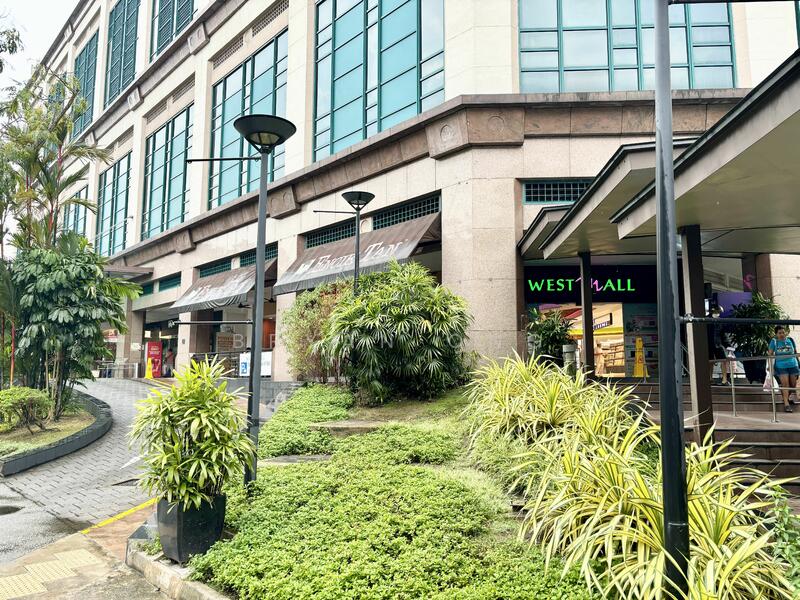 A Pair Of Bukit Batok Central HDB Shops For Sale, Bukit Batok Central