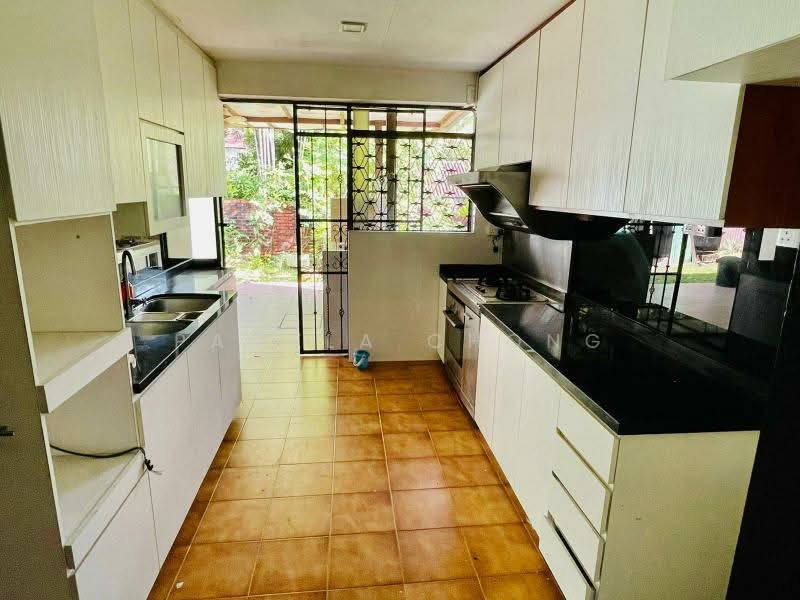 MILLION $ VIEW ⭐️ SINGLE STOREY GCB⭐️IDEAL PLOT WIDE FRONT⭐️1KM MGS 最顶尖优质洋房 CALL PAM 90228600 NOW!, Binjai / Swiss Club/ Jalan Kampong Chantek, Clementi Park / Upper Bukit Timah, 5 Bedrooms, 6,000 sqft, Good Class Bungalow For Sale, by Pamela Chong, 25095987 - PropertyGuru.com.sg