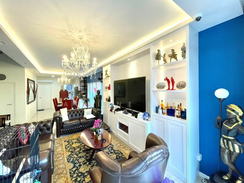 For Rent - Pavilion Park