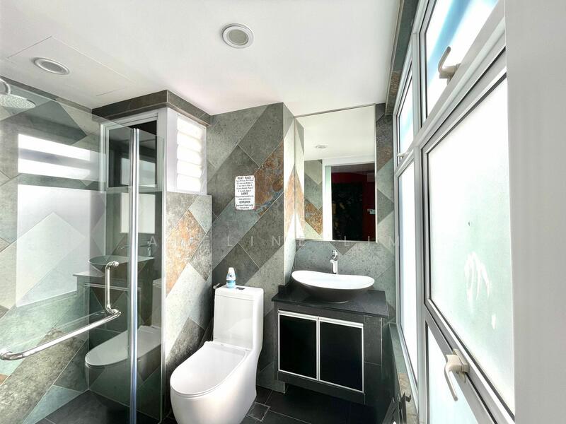 For Rent - Pavilion Park