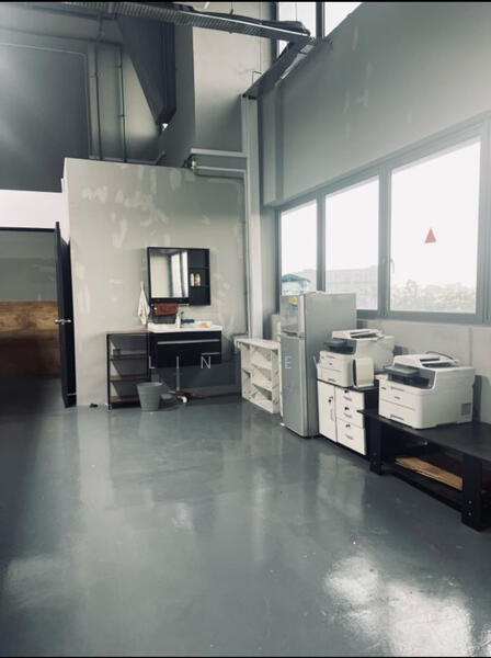 Carros Centre, 60 JALAN LAM HUAT, 1,500 sqft, Factory / Workshop (B2) For Sale, by Lin Lew, 25096378 - CommercialGuru.com.sg