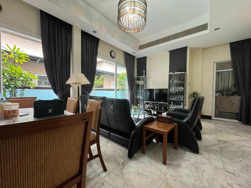 ⭐️⭐️LANDED7772 D11 FOR SALE BARKER VILLE Cluster House For Sale at