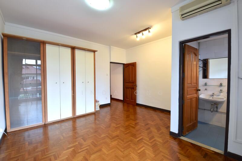 Eunos Townhouse, Jalan Rimau, 4 Bedrooms, 2,573 sqft, Town House For Rent, by Linda Ong, 25096548 - Master Bedroom - PropertyGuru.com.sg