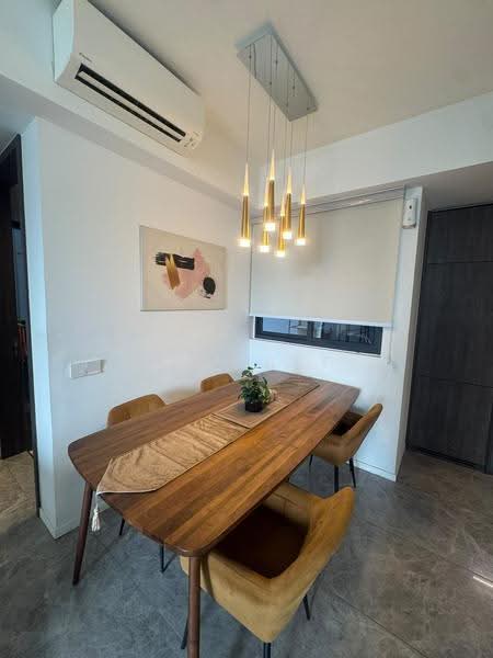 The M, 36 Middle Road, Beach Road / Bugis / Rochor, 2 Bedrooms, 667 sqft, Condominium For Rent, by Lester T., 25096896 - Dining Room - PropertyGuru.com.sg