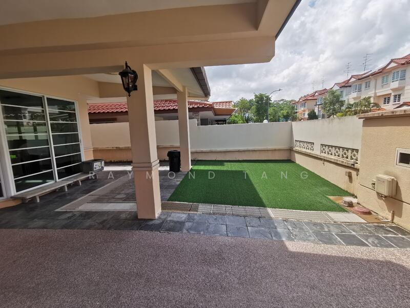 Springside Drive, , 4 Bedrooms, 2817 sqft, Corner Terrace For Sale, by