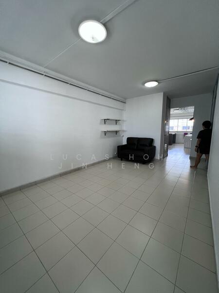885 Tampines Street 83, 885 Tampines Street 83, 2 Bedrooms, 796 sqft, HDB Flat For Rent, by Lucas Hoh Jin Heng, 25097615 - PropertyGuru.com.sg