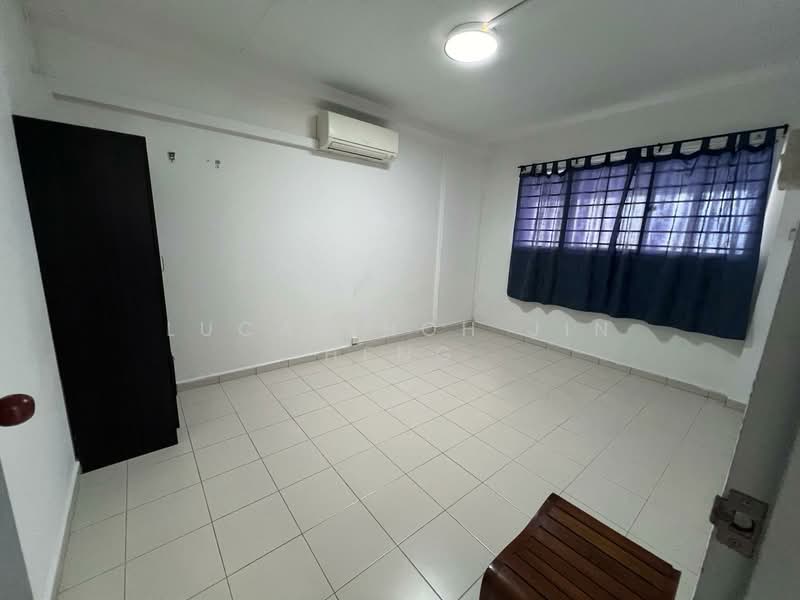 885 Tampines Street 83, 885 Tampines Street 83, 2 Bedrooms, 796 sqft, HDB Flat For Rent, by Lucas Hoh Jin Heng, 25097615 - PropertyGuru.com.sg