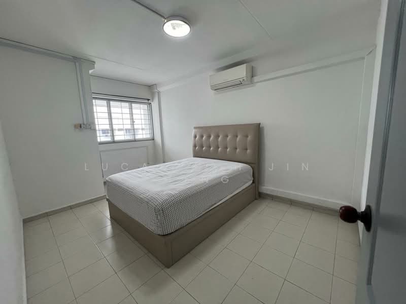 885 Tampines Street 83, 885 Tampines Street 83, 2 Bedrooms, 796 sqft, HDB Flat For Rent, by Lucas Hoh Jin Heng, 25097615 - PropertyGuru.com.sg