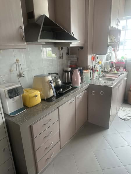 106 Gangsa Road, 106 Gangsa Road, Dairy Farm / Bukit Panjang / Choa Chu Kang, Room Rental, 160 sqft, HDB Flat For Rent, by Frankie Teo (张文仁), 25097822 - 1)Blk 106 - PropertyGuru.com.sg