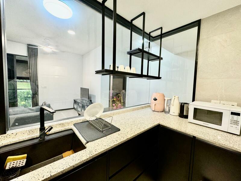 Bukit 828, 828 Upper Bukit Timah Road, 3 Bedrooms, 915 sqft, Condominium For Rent, by Chew Lih Yuan, 25097899 - PropertyGuru.com.sg