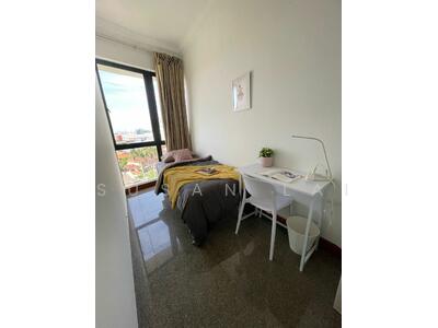 For Rent - Eastpoint Green