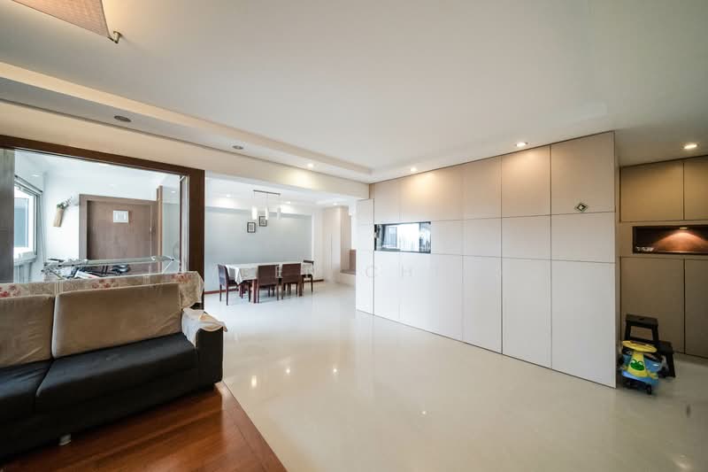 For Rent - 262C Compassvale Street