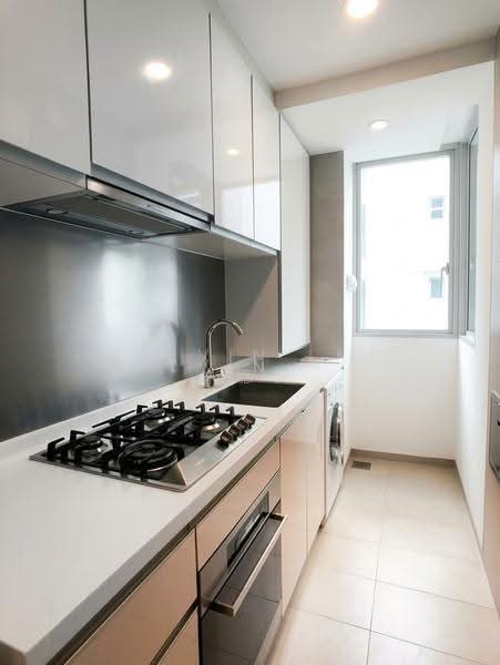 The Vermont On Cairnhill, 12B Cairnhill Rise, Orchard / River Valley, 2 Bedrooms, 883 sqft, Apartment For Rent, by Kelvin Lim 林德文, 25099097 - Kitchen - PropertyGuru.com.sg