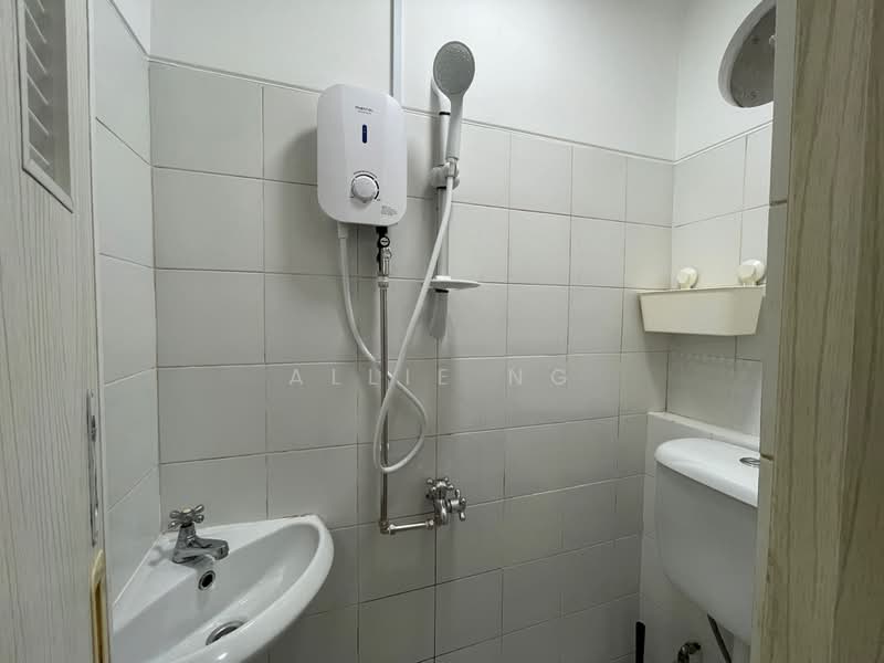 Kovan Melody, 19 Kovan Road, Hougang / Punggol / Sengkang, Room Rental, 120 sqft, Condominium For Rent, by Allie Ng, 25099288 - PropertyGuru.com.sg