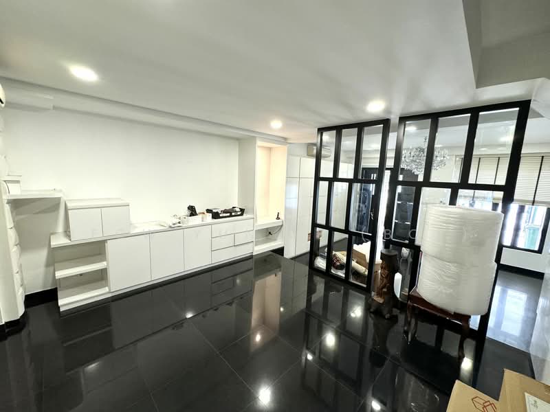 Kurau Grove, Kurau Grove, 3 Bedrooms, 3,500 sqft, Terraced House For Rent, by Seow Yun Ye (Bob), 25099402 - PropertyGuru.com.sg