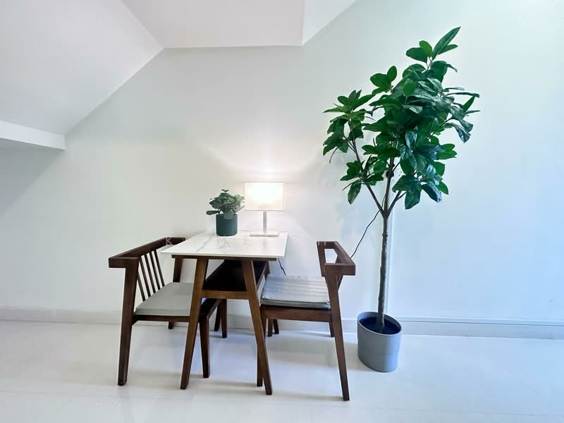 NEWest, 3 West Coast Drive, Room Rental, 180 sqft, Apartment For Rent, by Kyne Chan, 25100742 - PropertyGuru.com.sg