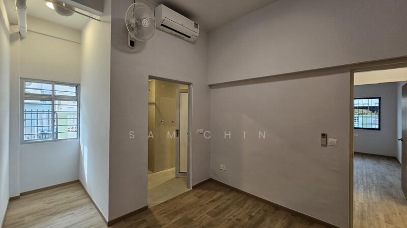 Sea Avenue Corner Ground Floor Apartment near East Coast Road, Sea Avenue, 3 Bedrooms, 1,163 sqft, Corner Terrace For Rent, by Sam Chin, 25100823 - PropertyGuru.com.sg