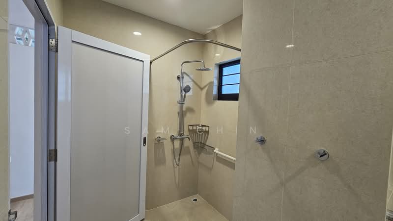 Sea Avenue Corner Ground Floor Apartment near East Coast Road, Sea Avenue, 3 Bedrooms, 1,163 sqft, Corner Terrace For Rent, by Sam Chin, 25100823 - PropertyGuru.com.sg
