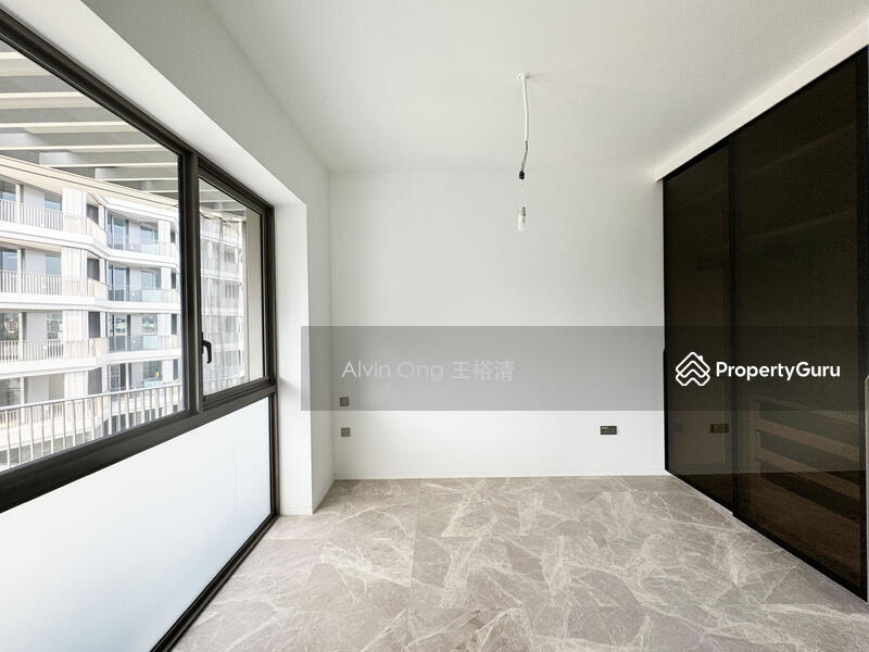 For Sale - The Reef at King's Dock