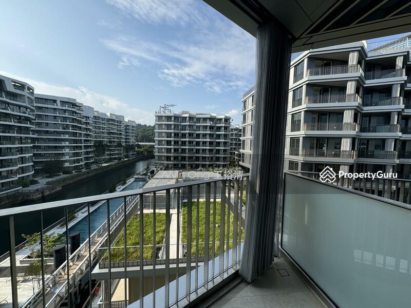 For Sale - The Reef at King's Dock