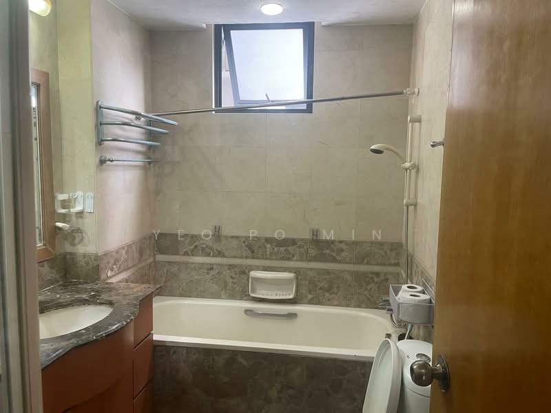 Regent Heights, 56 Bukit Batok East Avenue 5, 3 Bedrooms, 1,023 sqft, Condominium For Rent, by Yeo Po Min, 25101629 - PropertyGuru.com.sg