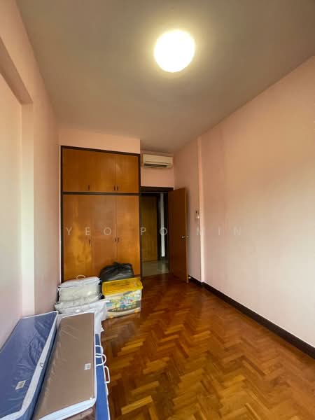 Regent Heights, 56 Bukit Batok East Avenue 5, 3 Bedrooms, 1,023 sqft, Condominium For Rent, by Yeo Po Min, 25101629 - PropertyGuru.com.sg
