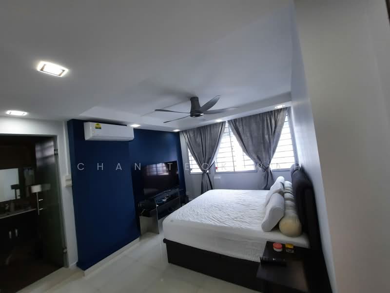 For Sale - 924 Hougang Avenue 9