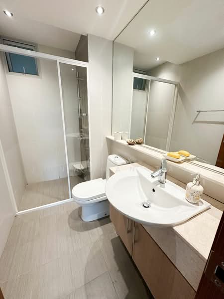 For Rent - The Raintree