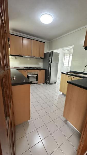 Holland Tower, 10 Holland Heights, Tanglin / Holland / Bukit Timah, 3 Bedrooms, 1,873 sqft, Condominium For Rent, by Jeffrey Tan, 25102462 - PropertyGuru.com.sg