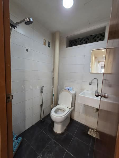 Neil Road, Neil Road, 1,100 sqft, Shop / Shophouse For Rent, by Valerie Tan, 25102706 - CommercialGuru.com.sg